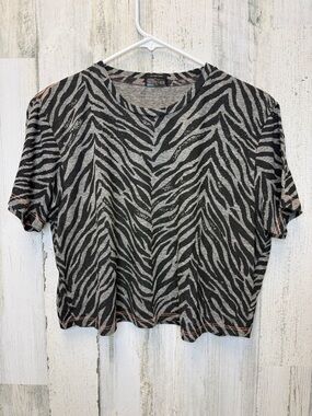 MOTHER Black and Grey Zebra Crop Tee